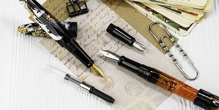 How to change a BENU fountain pen nib?